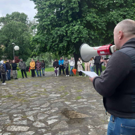 ДРУГИ ЗБОР ГРАЂАНА АПАТИНА: БЕЗУСЛОВНА ПОДРШКА СТУДЕНТИМА ЗА РАСПИСИВАЊЕ ИЗБОРА И ЊИХОВОЈ ЛИСТИ