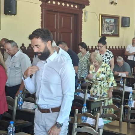 13. СЕДНИЦА СО АПАТИН: ВЛАДАЈУЋА ВЕЋИНА ОДБИЛА ПОПИЋЕВ ПРЕДЛОГ ДА СЕ У ДНЕВНИ РЕД УВРСТИ ИЗВЕШТАЈ О ПРОБЛЕМИМА У ВОДОСНАБДЕВАЊУ ПРИГРЕВИЦЕ И СВИЛОЈЕВА