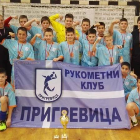 МЛАДИМ ПРИГРЕВЧАНИМА ШАМПИОНСКА ТИТУЛА ИЗМАКЛА ЗА ДЛАКУ