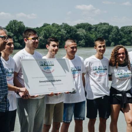 ВЕЛИКA АКЦИЈA ЧИШЋЕЊА ДУНАВА, СКУПЉЕНО ВИШЕ ОД 2,5 ТОНЕ ОТПАДА