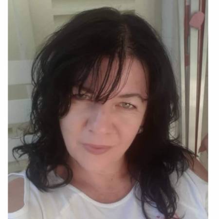 НЕГОВАТЕЉИЦЕ – МОЈА СТРАНА ПРИЧЕ: Верона Микушћан