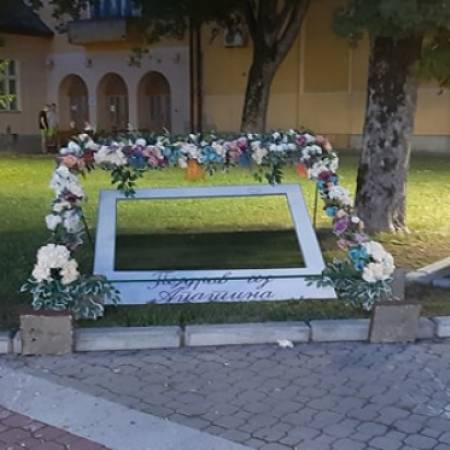 ВАНДАЛИ И ДАЉЕ РУШЕ: ПАО И „ПОЗДРАВ ИЗ АПАТИНА“