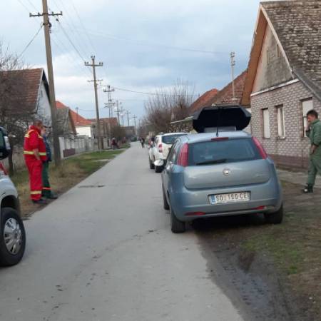 УЖАС У СОНТИ МАЈКА БАЦИЛА НОВОРОЂЕНУ БЕБУ У СЕПТИЧКУ ЈАМУ!