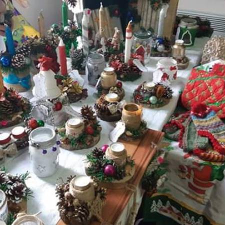 ТРАДИЦИОНАЛНО ОДРЖАН БОЖИЋНИ ВАШАР У АПАТИНУ