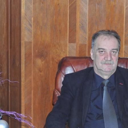 БОЖИЋНА ЧЕСТИТКА ПРЕДСЕДНИКА ОПШТИНЕ АПАТИН