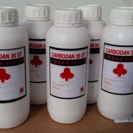 Код Старе Пазове заплењени опасни пестициди и приведен њихов продавац