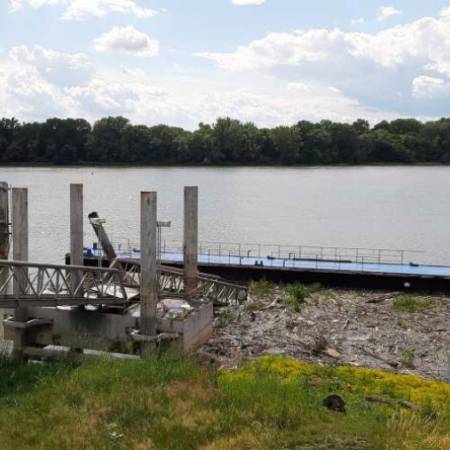 ПРОБИЈЕНИ СВИ РОКОВИ ЗА РЕКОНСТРУКЦИЈУ УНИШТЕНОГ ПРИСТАНА