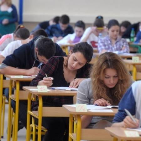 Сутра почиње полагање квалификационих тестова за упис у средње школе