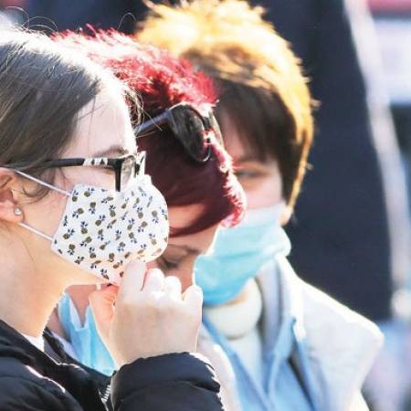 ЗА НЕНОШЕЊЕ МАСКИ НОВЧАНА КАЗНА ИЛИ ПОСАО У КОВИД БОЛНИЦИ