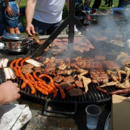 ЗА УСКРС И ПРВИ МАЈ ПЕТ НЕРАДНИХ ДАНА