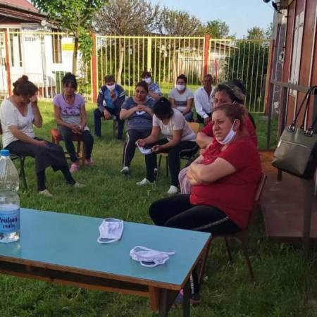 У РОМСКОМ НАСЕЉУ ОДРЖАНЕ ТРИ ЗДРАВСТВЕНЕ РАДИОНИЦЕ НА ОТВОРЕНОМ