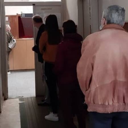 СОЦИЈАЛНО, ДУЖЕ ОД САТА ЗАКЉУЧАНА КАНЦЕЛАРИЈА У ПЕРИОДУ КАД ИНАЧЕ „РАДЕ СА СТРАНКАМА“