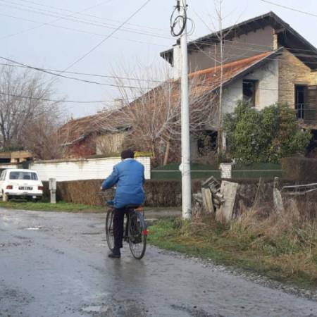 ТРИ ОСОБЕ ПОГИНУЛЕ У СТРАВИЧНОМ ПОЖАРУ У СОМБОРУ