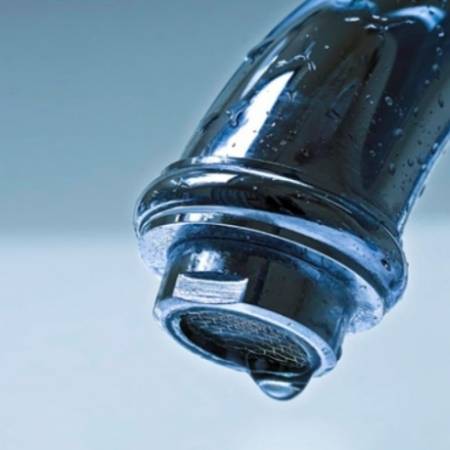 Блок 112 и зграда Центар до 12 часова без воде