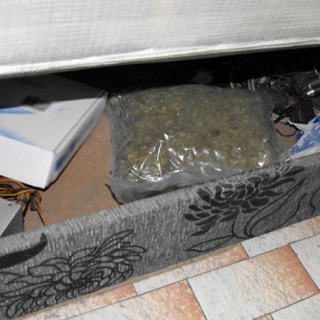 УХАПШЕН СОМБОРАЦ ЗБОГ ТРГОВИНЕ ДРОГОМ