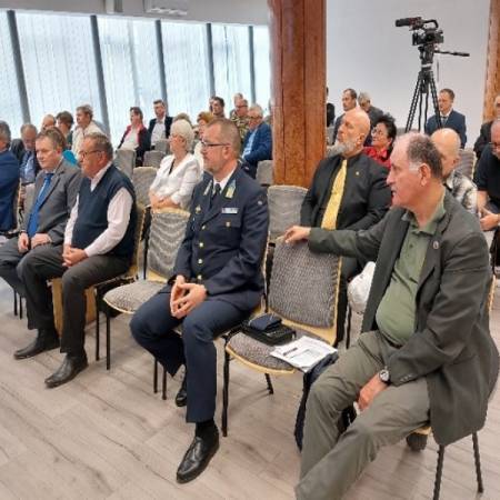 ПРИСУСТВО СКУПШТИНИ РЕЗЕРВНИХ ВОЈНИХ СТАРЕШИНА МАЂАРСКЕ