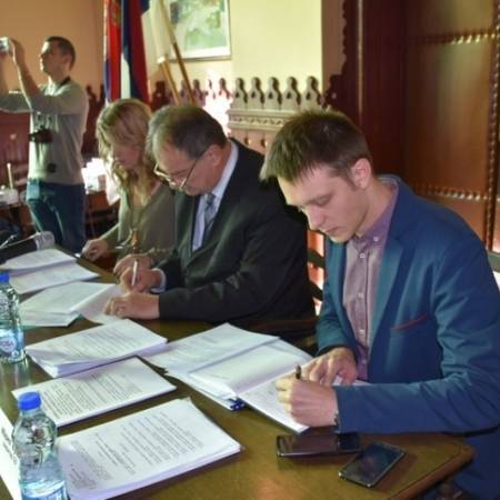 16. седница СО Апатин