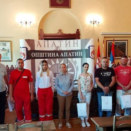 НАГРАЂЕНИ ВИШЕСТРУКИ ДАВАОЦИ КРВИ