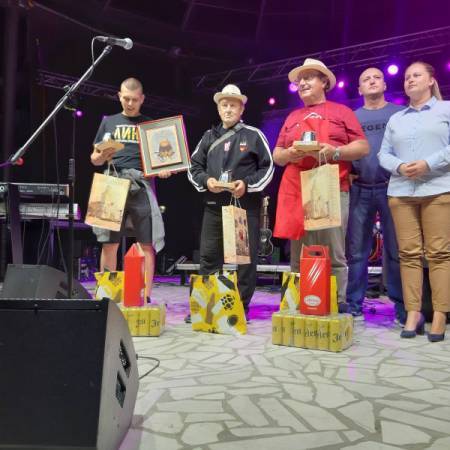 ЗЛАТНИ КОТЛИЋ ОСВОЈИО НИКОЛА БУРСАЋ А ТИТУЛУ НАЈПЕЦАРОША ВЛАДИМИР МАНДИЋ