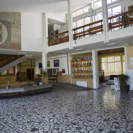 ПОВЕЋАН БРОЈ ПРВАКА ЗАИНТЕРЕСОВАНИХ ЗА СРЕДЊЕ ШКОЛЕ У АПАТИНУ