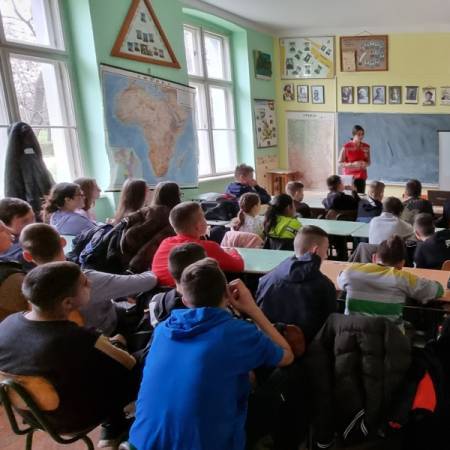 ПРЕДАВАЊЕ НА ТЕМУ ПРЕВЕНЦИЈЕ БОРБЕ ПРОТИВ ТРГОВИНЕ ЉУДИМА