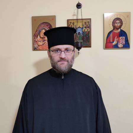 ВАСКРШЊА ЧЕСТИТКА ПРАВОСЛАВНОГ СВЕШТЕНСТВА ВЕРНИЦИМА РИМОКАТОЛИЧКЕ ВЕРОИСПОВЕСТИ