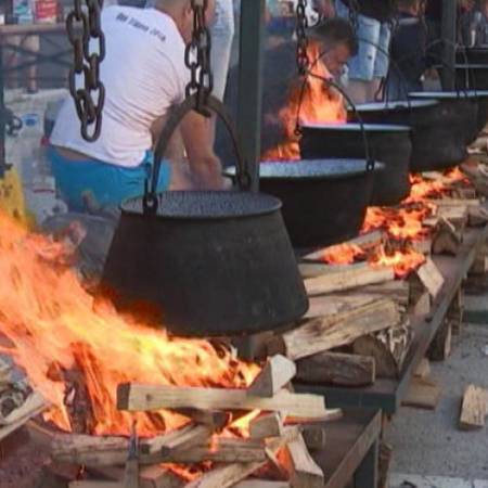 ПРОШЛОГОДИШЊЕ “АПАТИНСКЕ РИБАРСКЕ ВЕЧЕРИ” КОШТАЛЕ 7,5 МИЛИОНА ДИНАРА