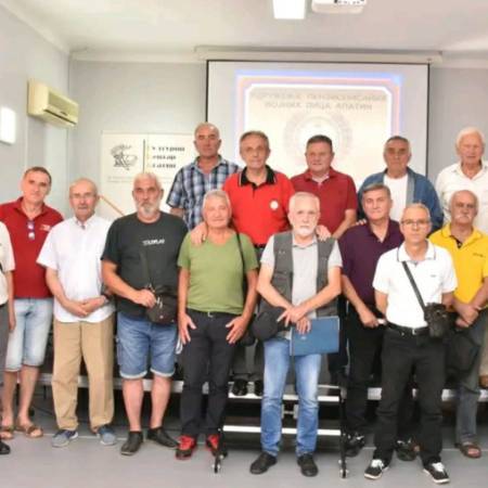 УДРУЖЕЊЕ ПЕНЗИОНИСАНИХ ВОЈНИХ ЛИЦА УПУТИЛО ПРОТЕСТ ТУРИСТИЧКОЈ ОРГАНИЗАЦИЈИ АПАТИНА