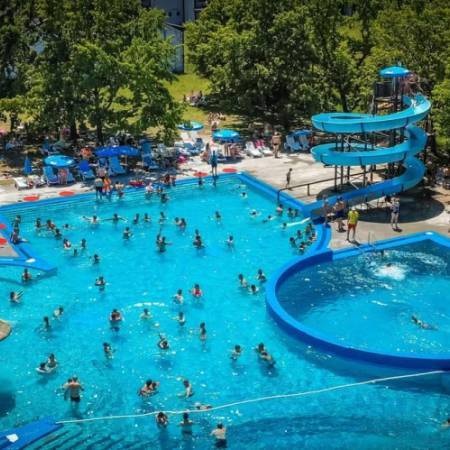 14. ЈУНА ОТВАРА СЕ НОВА КУПАЛИШНА СЕЗОНА НА БАЗЕНИМА БАЊЕ “ЈУНАКОВИЋ” 