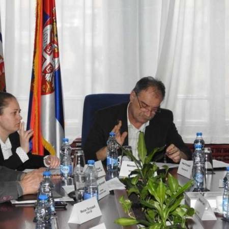 ЈУЧЕ ОДРЖАНА 33. СЕДНИЦА ОПШТИНСКОГ ВЕЋА СКУПШТИНЕ ОПШТИНЕ АПАТИН