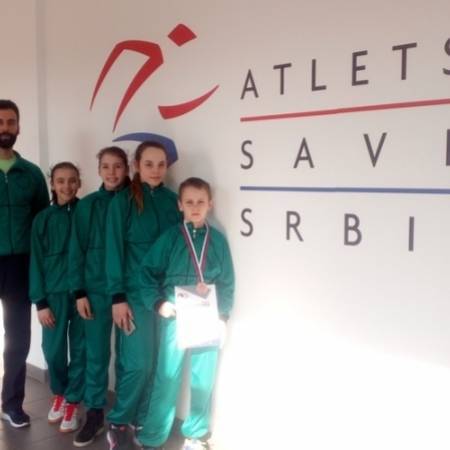 ПРИГРЕВАЧКИ АТЛЕТИЧАРИ НА ДВОРАНСКОМ ПРВЕНСТВУ СРБИЈЕ