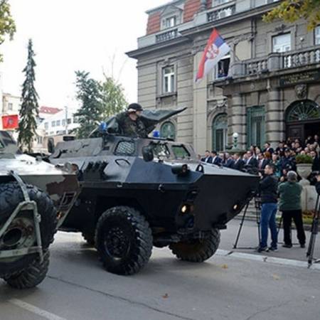 У СОМБОРУ, 27. МАЈА НА ТРГУ СВЕТОГ ТРОЈСТВА ИЗЛОЖБА ОПРЕМЕ И НАОРУЖАЊА ПУ СОМБОР 