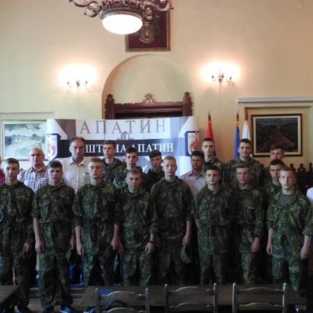 СВЕЧАНИ ПРИЈЕМ ЗА РУСКЕ КАДЕТЕ У СО АПАТИН 