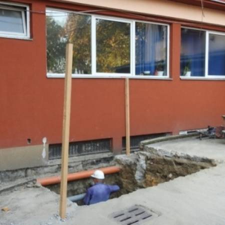 ЛИФТ У ДОМУ ЗДРАВЉА ДО КРАЈА ЈАНУАРА