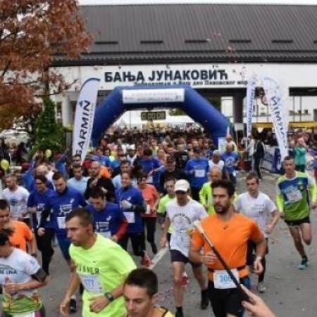 ОДРЖАН 23. ДУНАВСКИ ПОЛУМАРАТОН У АПАТИНУ