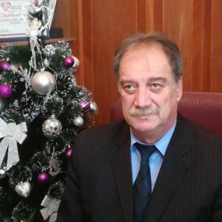 БОЖИЋНА ЧЕСТИТКА ПРЕДСЕДНИКА ОПШТИНЕ АПАТИН 