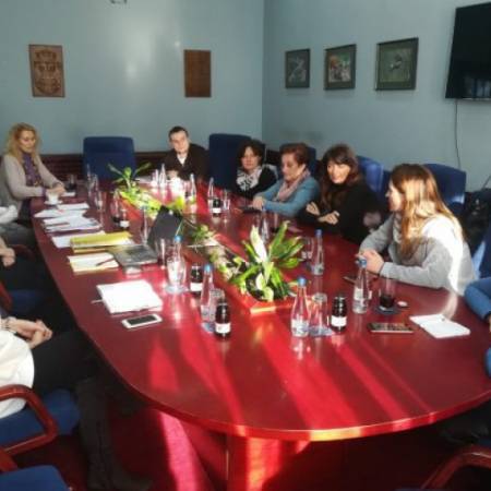 ПРЕДСТАВНИЦИ ЈАВНОГ И ЦИВИЛНОГ СЕКТОРА СА ПРЕДСТАВНИЦИМА МИНИСТАРСТВА