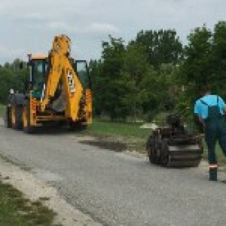 ПОПРАВКА ПУТА КА ПОЛУОСТРВУ И ВИКЕНД НАСЕЉИМА