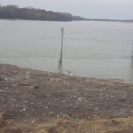 НИЈЕ СВЕ ДО ПАРА...