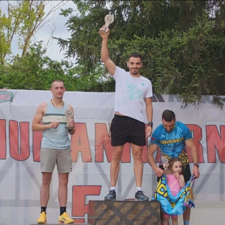 STRAHINJA JOVANIĆ, TREĆI PUT, POBEDNIK TRKE “LETNJA HUMANITARNA PETICA” U ODŽACIMA